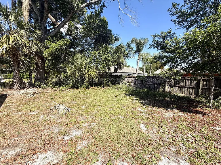 1947 Summerfield Rd — Photo 20
