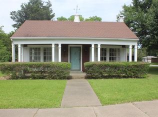 400 S Santa Fe St, Wolfe City, TX 75496