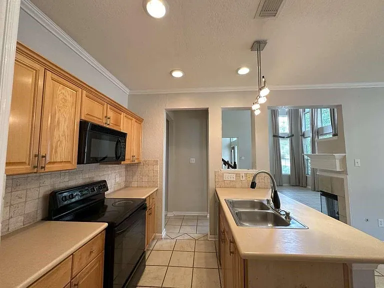 7203 Welshwood Ln — Photo 16