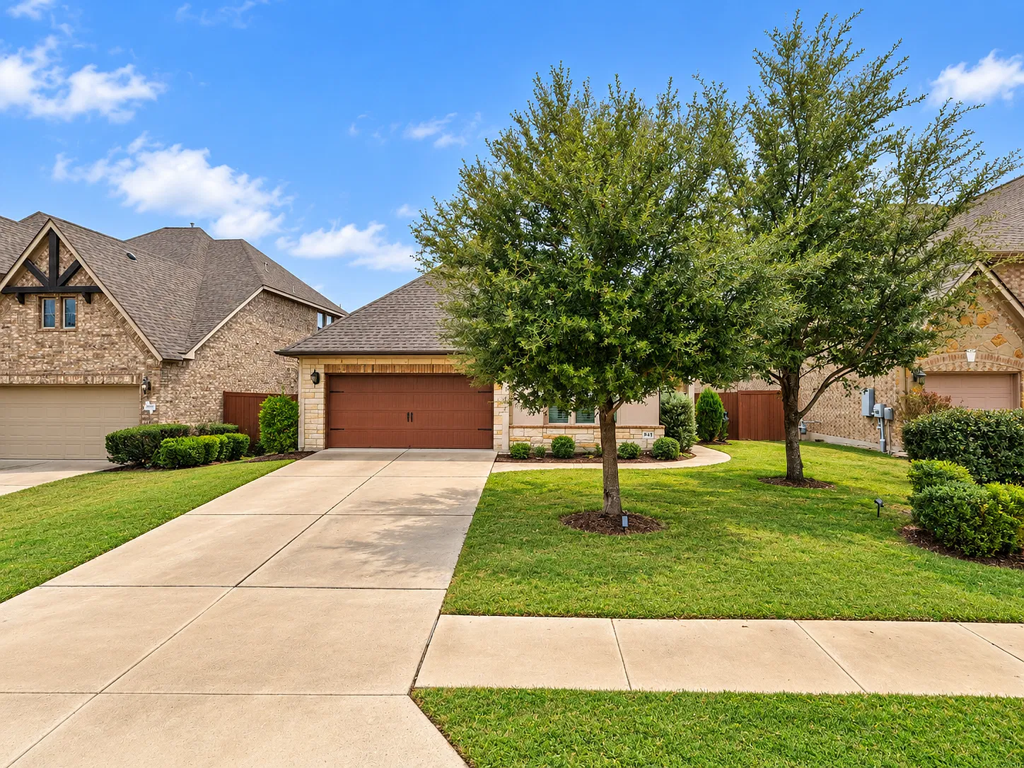 3 bed, 2197 sqft, $2,495 — Photo 1