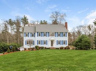 141 Cushing Hill Rd, Hanover, MA 02339
