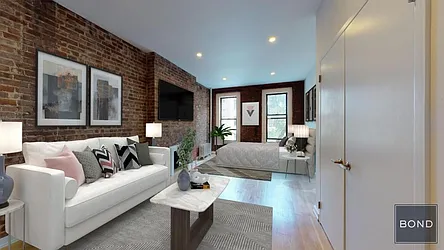 Rented by Bond New York