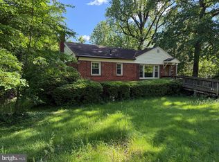 7428 Nigh Rd, Falls Church, VA 22043