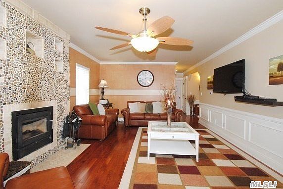 1st image of 237 Avenue B