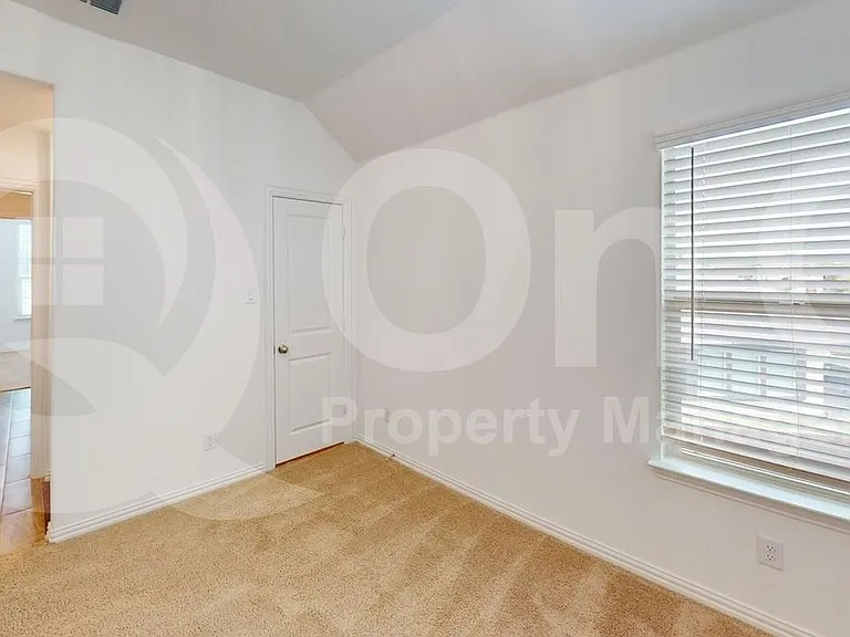 7324 Black Cherry Ln — Photo 20