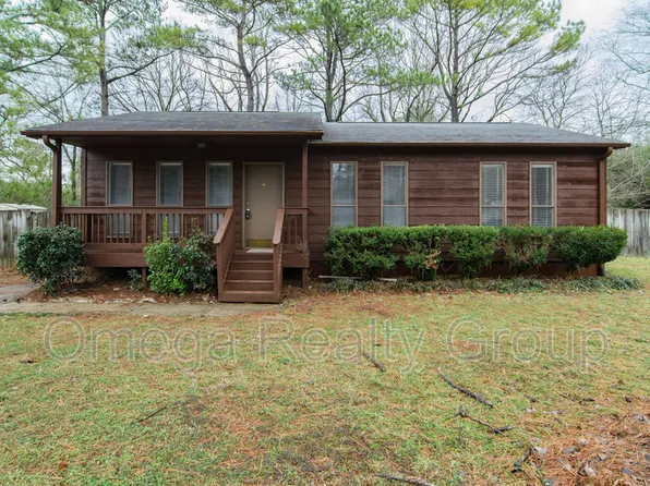 445 Bridle Trace Dr, Leeds, AL 35094