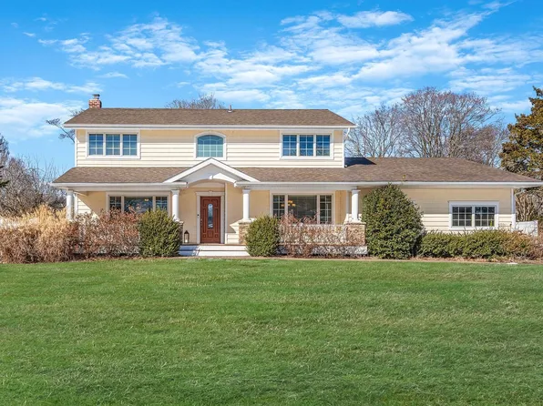 3 Beacon Lane, East Northport, NY 11731