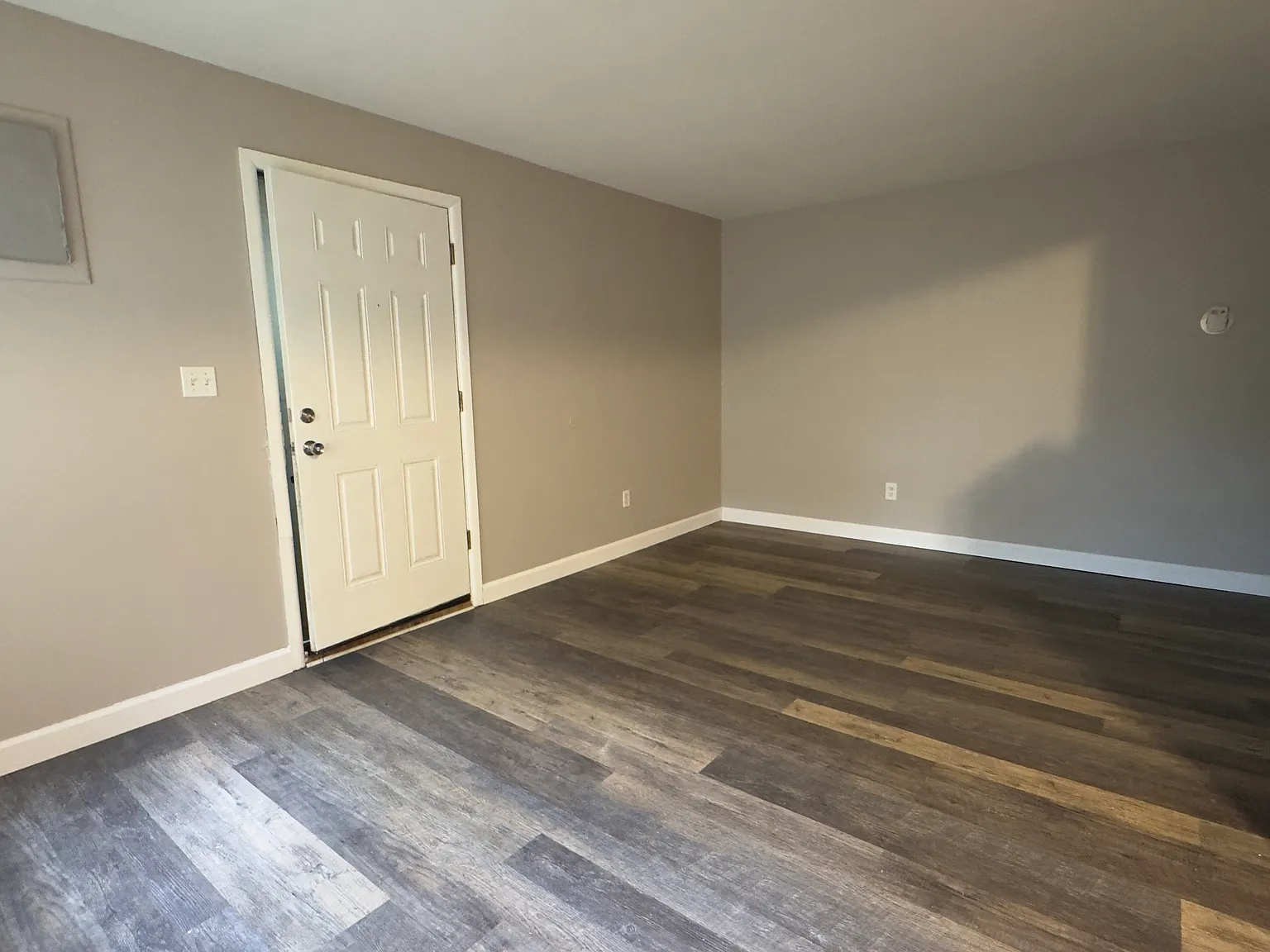 2 bed, $700 — Photo 3