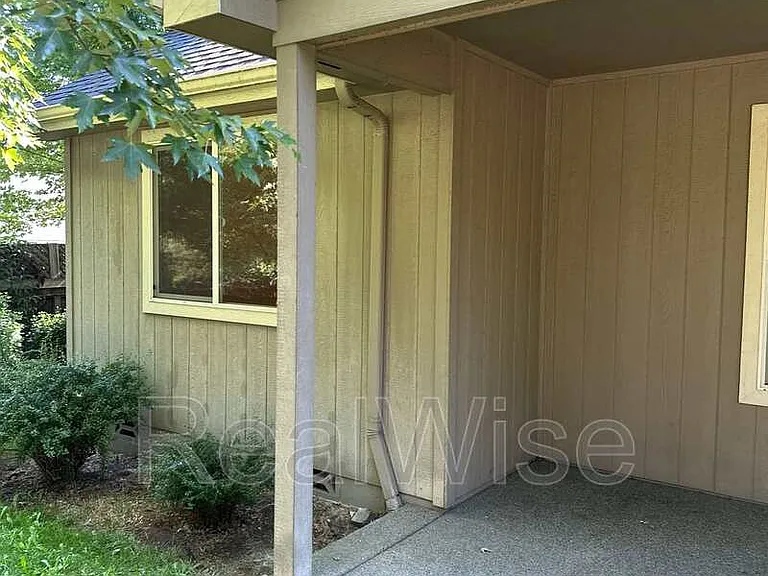 115 Wagon Wheel Dr — Photo 5