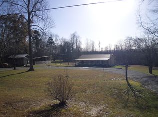 1110 Louvaine Rd, Jamestown, TN 38556