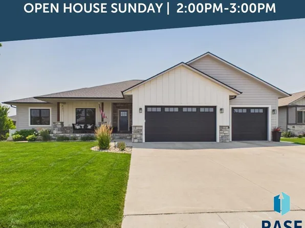 709 E Shadow Creek Ln, Sioux Falls, SD 57108