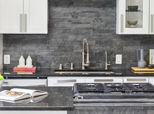 1131 W California Ave, Mill Valley, CA 94941