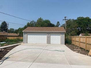 1204 W Central Rd, Mount Prospect, IL 60056