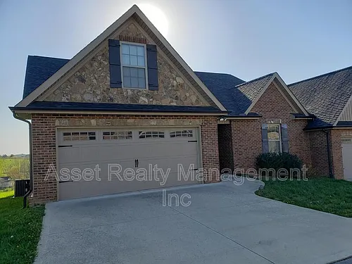 235 Stonefield Rd #1 Photo 1