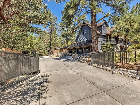 5th image of 54370 Pine Crest Ave