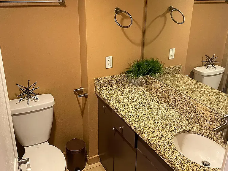 801 National City Blvd #39 — Photo 12