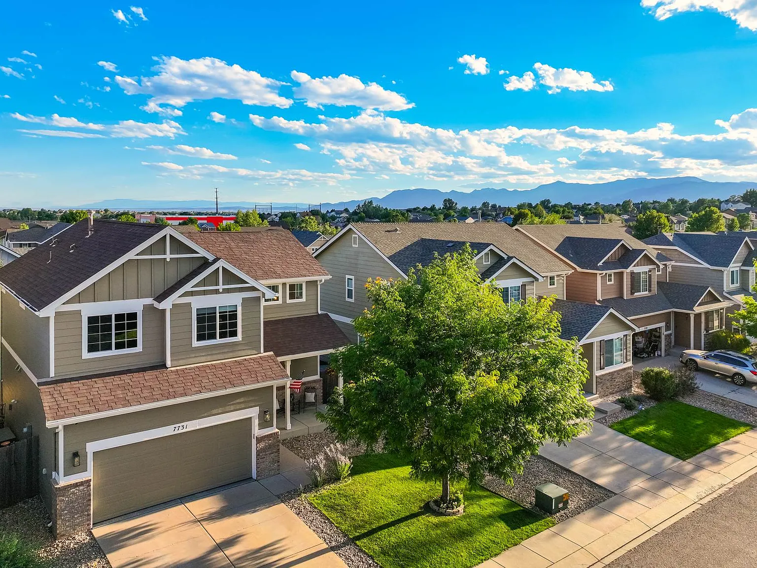 4 bed, 3.5 bath, 2197 sqft, $2,727 — Photo 4