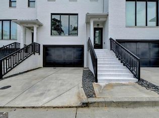 3667 Peachtree Rd NE #18, Atlanta, GA 30319