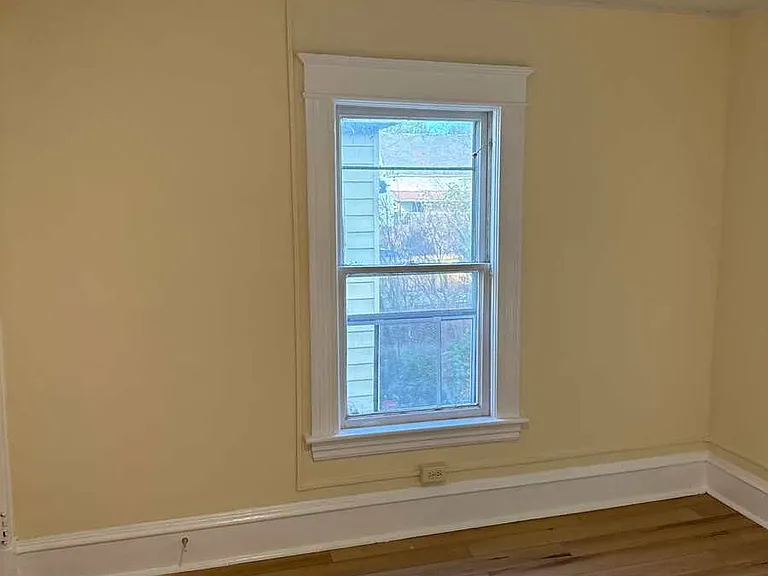 10 Isham St #2 — Photo 11