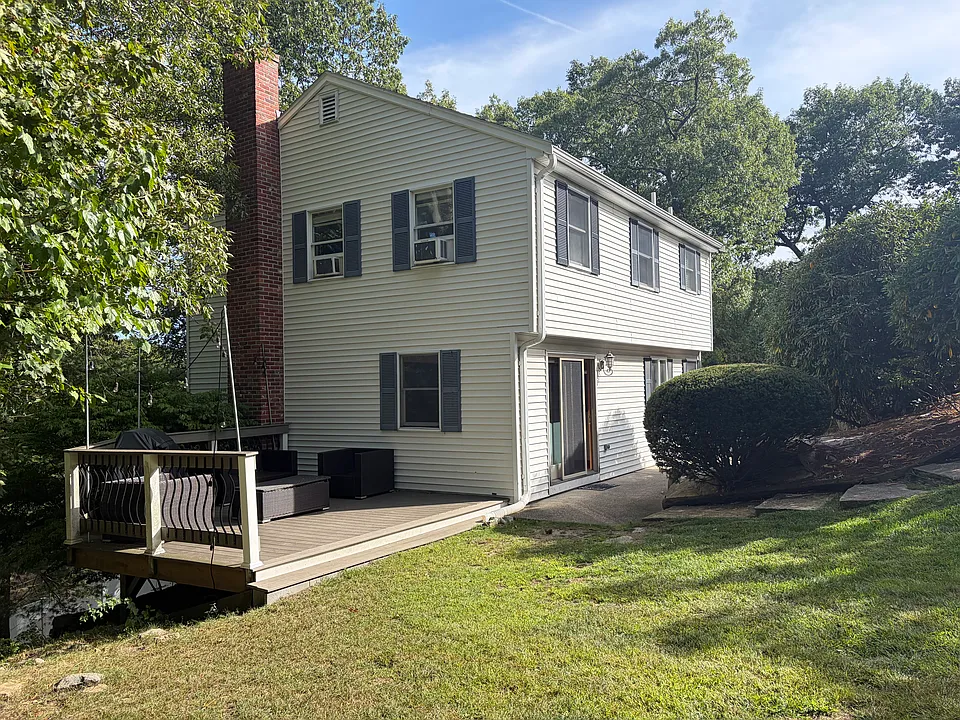 5B Lilah Cir