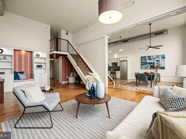 1201 Fitzwater St #41011, Philadelphia, PA 19147