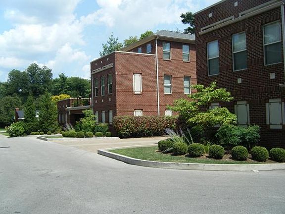 2nd image of 2001 Lancashire Ave Unit 304