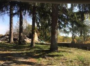 566 Roosa Gap Rd, Bloomingburg, NY