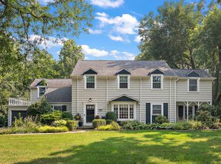 2144 Hagen Ln, Flossmoor, IL 60422