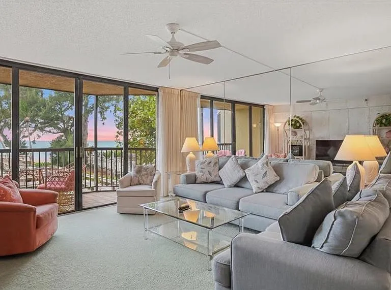 5611 Gulf Of Mexico Dr #3 — Photo 5