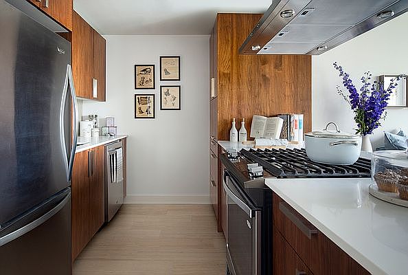1st image of 480 Main St APT 21K