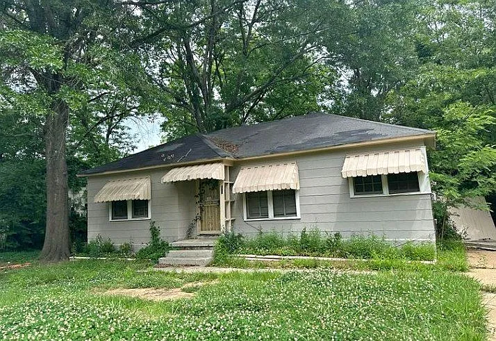 368 Broadview St — Photo 1