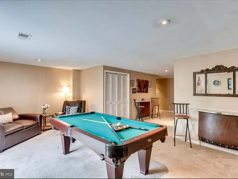 8723 Ridge Hollow Ct — Photo 20