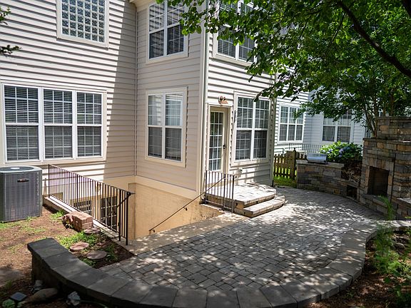 2nd image of 14741 Dogwood Park Ln