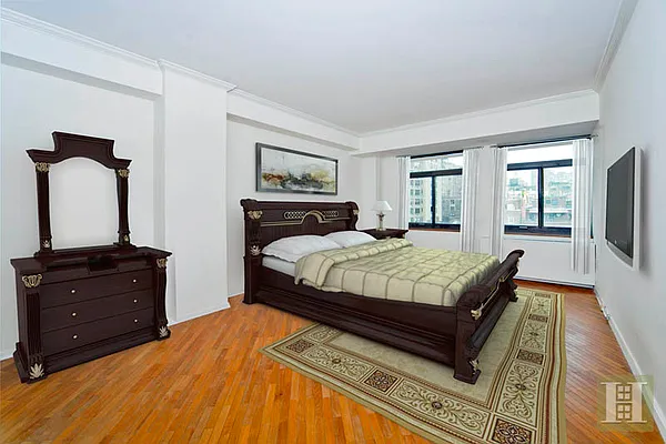Sold by Halstead Real Estate | media 5