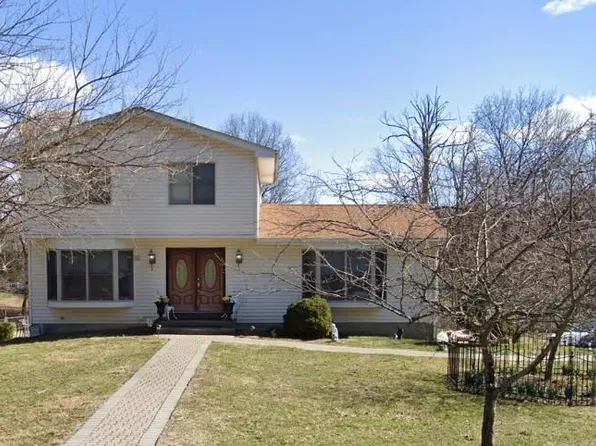 15 Rena Marie Circle, Washingtonville, NY 10992