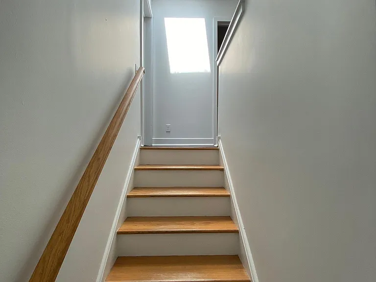 269 Montana St — Photo 13