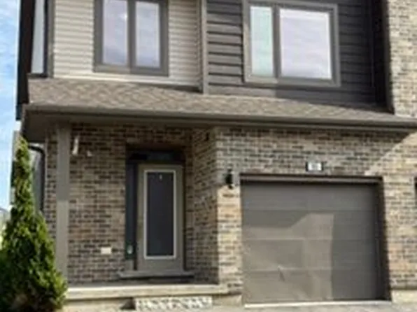 1960 Dalmagarry Rd, London, ON