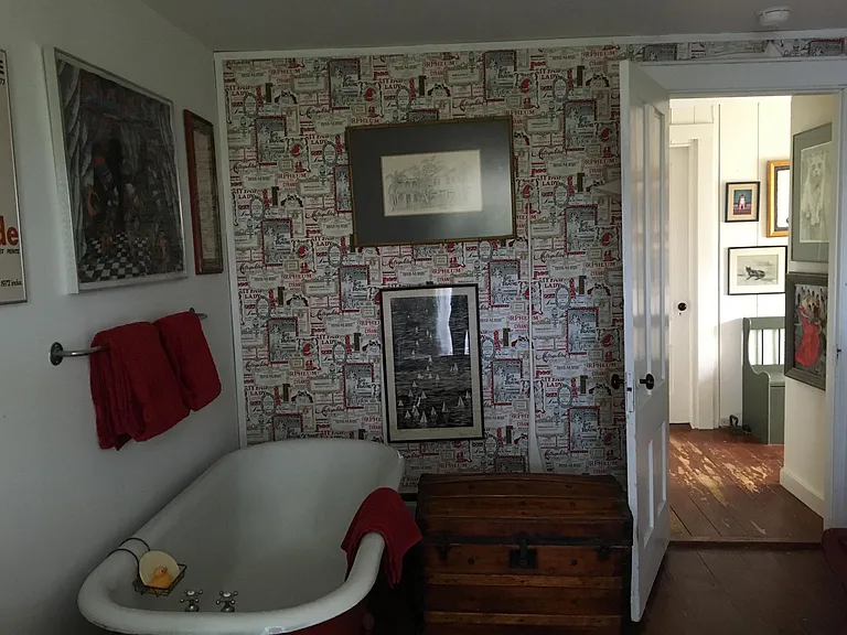 8 Bayview Park — Photo 10
