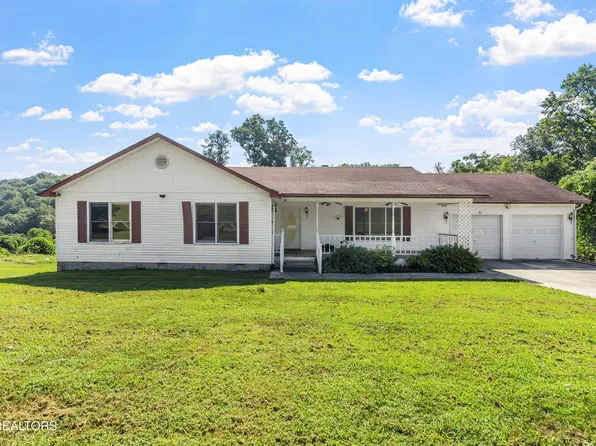 152 Andrews Ln, Caryville, TN 37714
