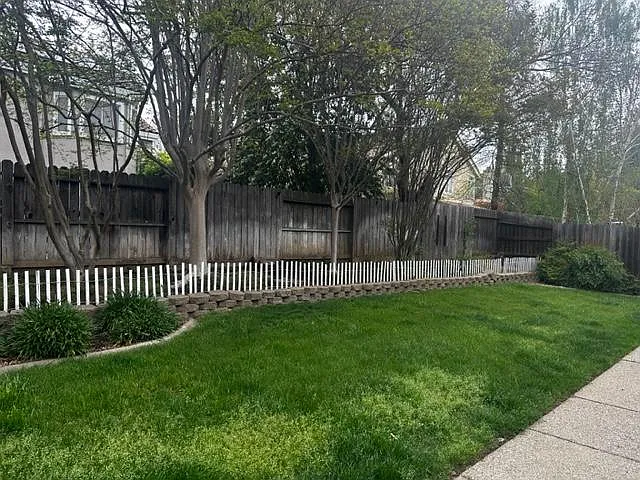 7905 Wymark Dr — Photo 27