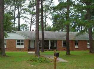 1227 Richard St, Dillon, SC 29536