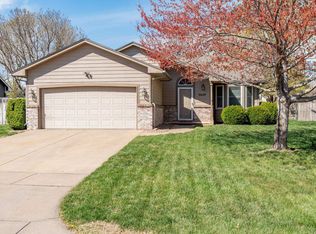 8649 W Westlawn Ct, Wichita, KS 67212