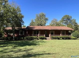 160 Country Rd NW, Huntsville, AL 35806