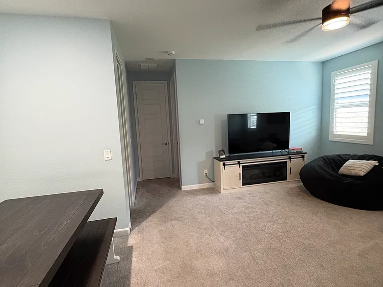6205 S Clancy — Photo 5