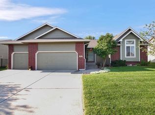 8201 W Forest Park St, Wichita, KS 67205