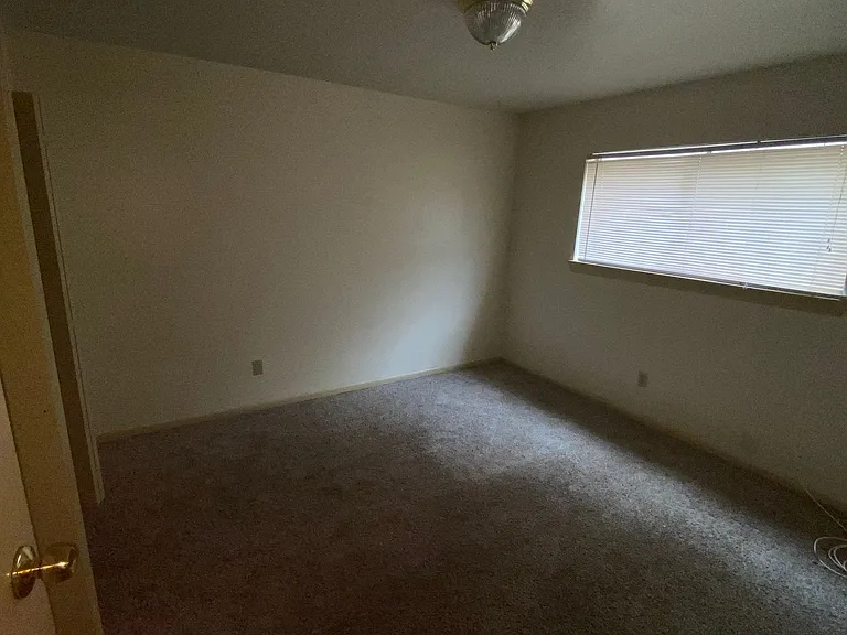 12406 Riva Ridge Ln — Photo 11