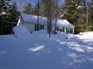 15 Rock Rimmon Rd, Danville, NH 03819