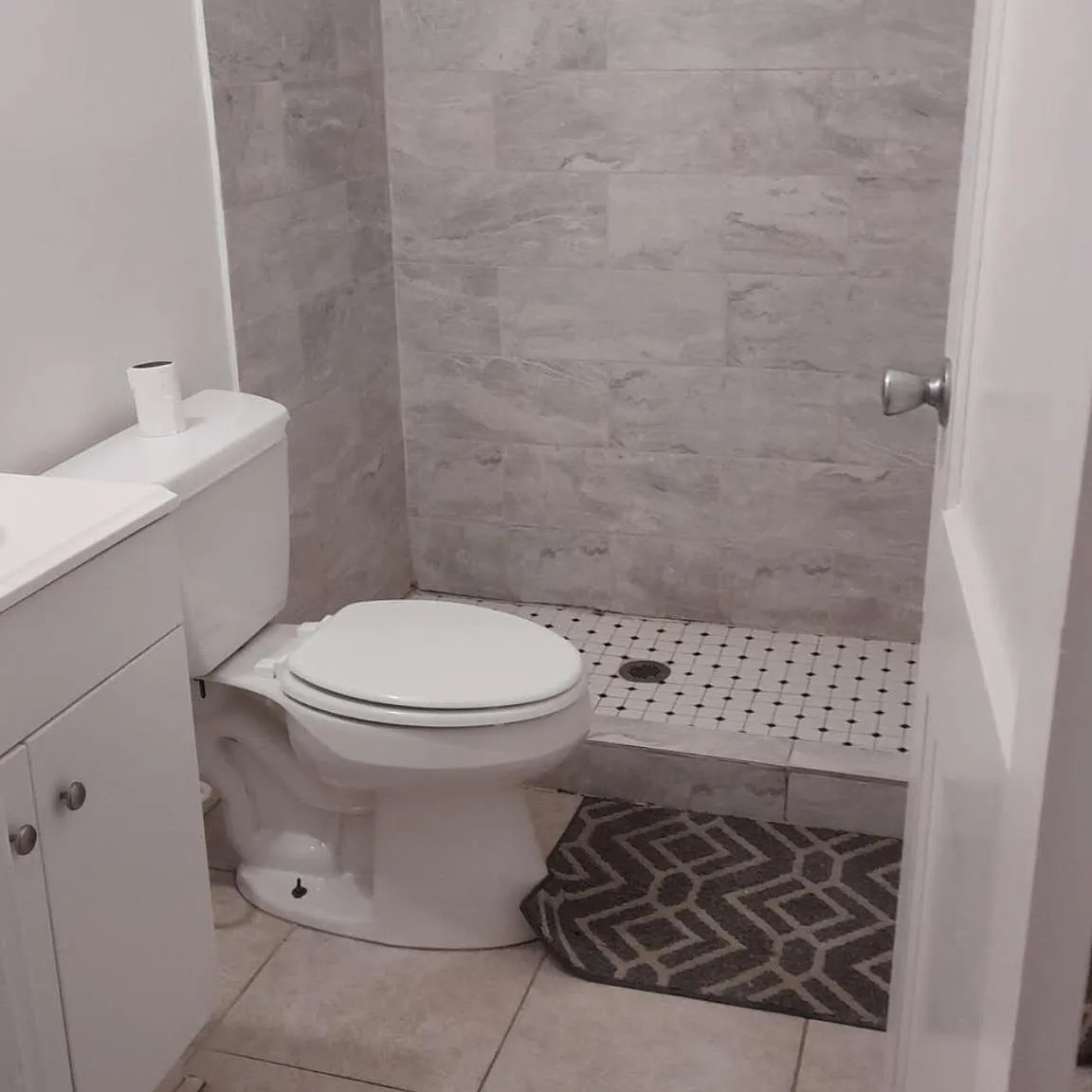 3 bed, 1100 sqft, $1,400 — Photo 4