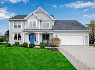 8884 Connemara Ln, Clarence Center, NY 14032