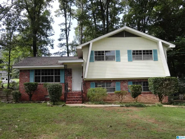 1031 Gail Dr, Adamsville, AL 35005